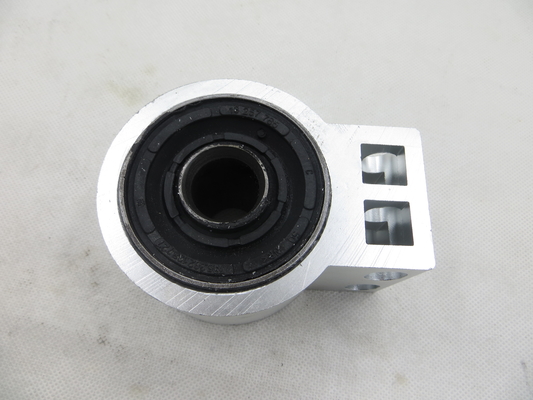 ISO Automobile Rubber Parts Suspension Arm Bushing For Gm Opel OEM13257785